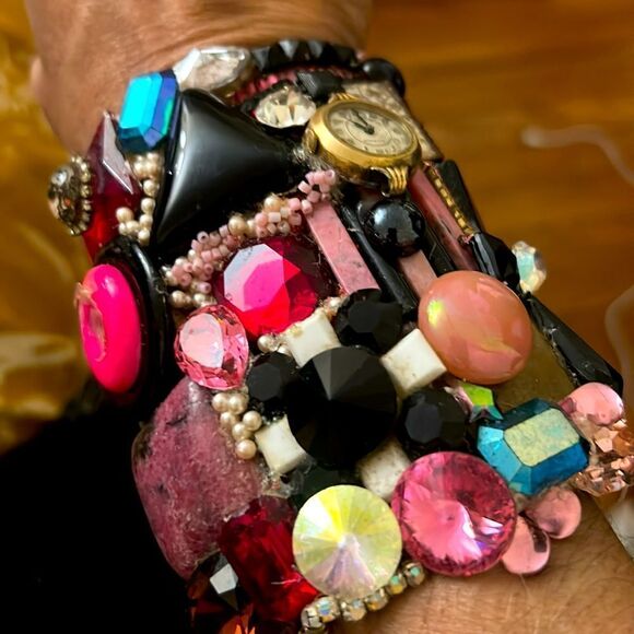 Wendy Gell Colorful Gemstone Statement Bracelet - Picture 3 of 4